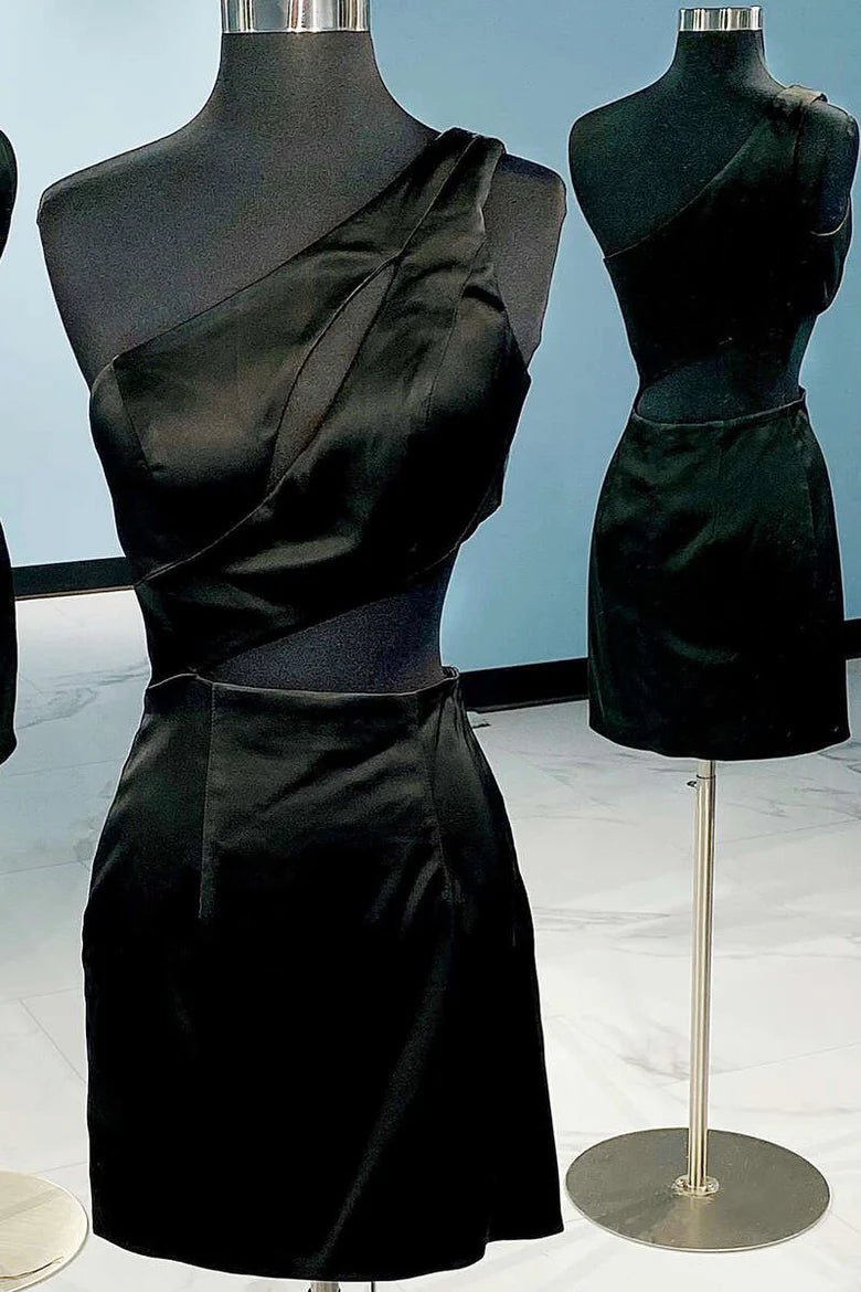 Vestido corto de fiesta con un solo hombro y abertura en la espalda